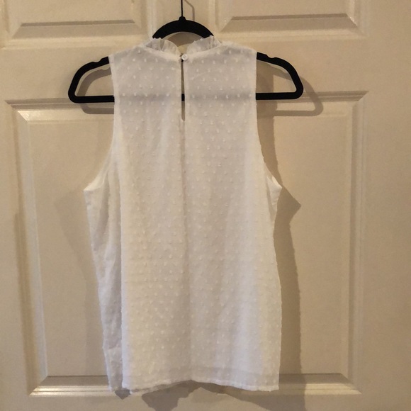 Ladies white chiffon halter blouse. Size L. - Picture 4 of 6